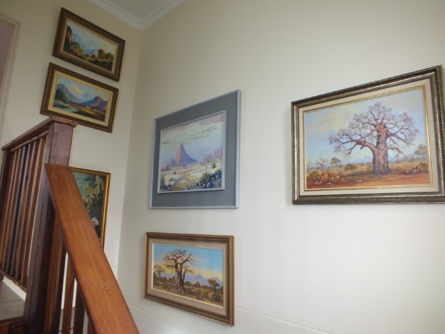 4 Bedroom Property for Sale in Dana Bay Western Cape